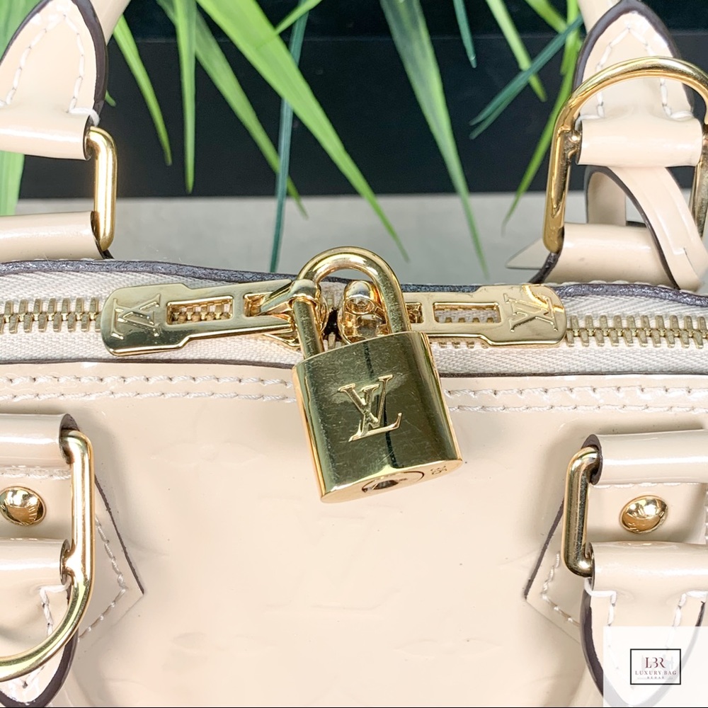 SOLD Louis Vuitton Vernis Alma BB Dune - Picture 11 of 14